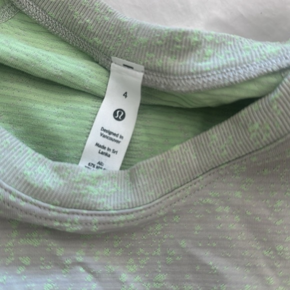 Lululemon swiftly tech tee - Picture 2 of 3